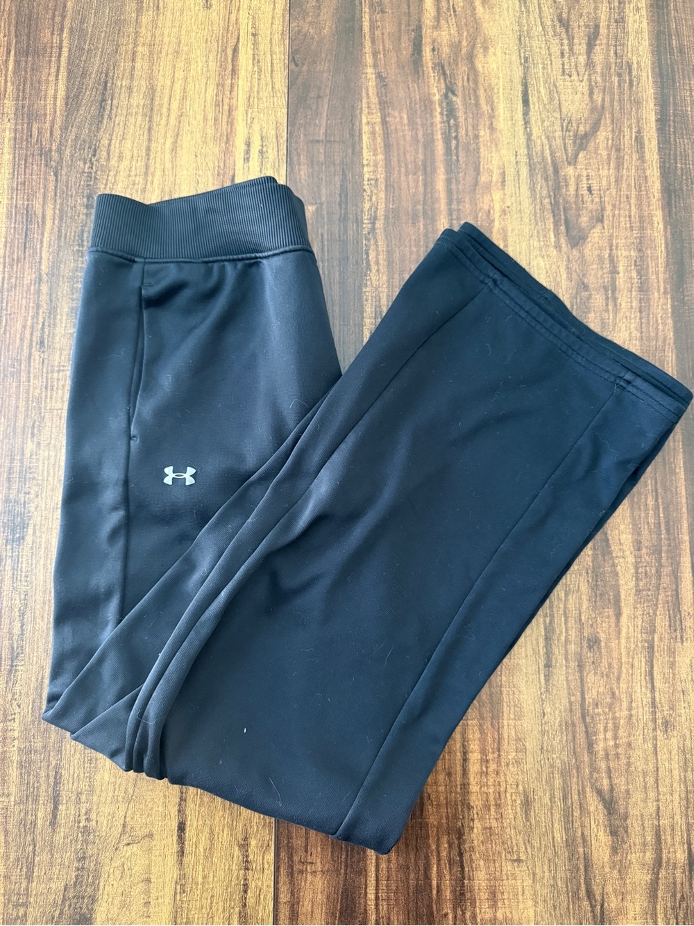 Under Armour ColdGear Loose Black Straight-Leg Athletic Pants